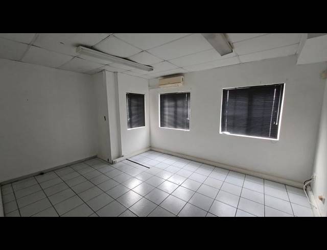 BUSINESS PROPERTY TO RENT IN RICHARDS BAY EXT 7